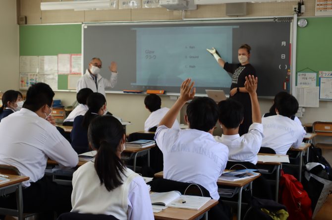 本日１年次授業開始