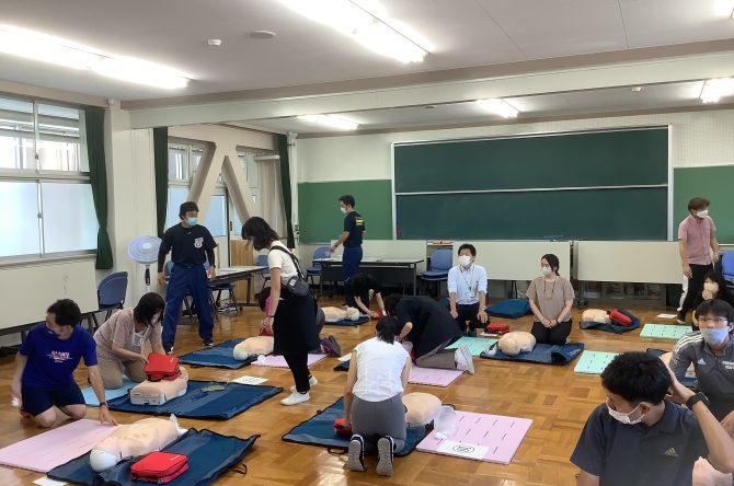 救命講習会を行いました