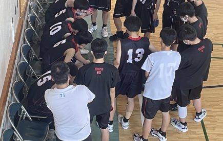 練習・試合共にテーマをもって取り組んでいます！