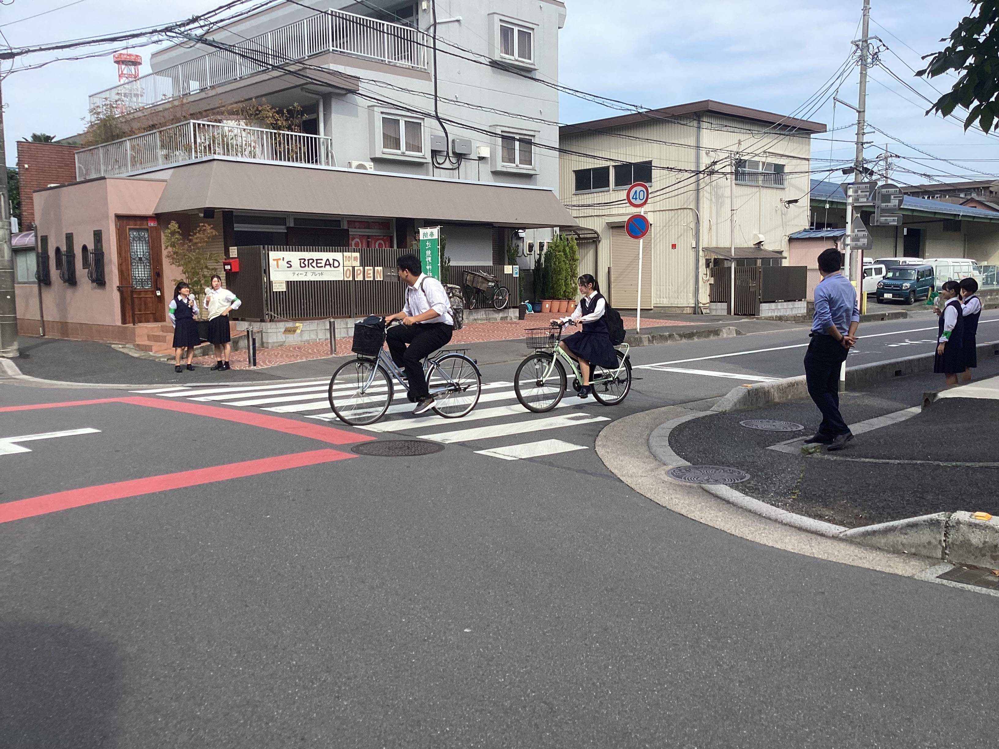 登校指導・挨拶運動