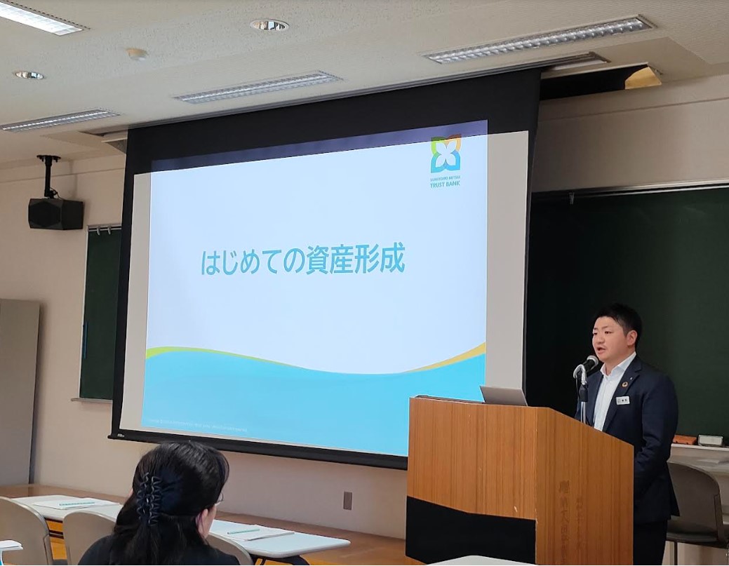 講師の鍵野先生