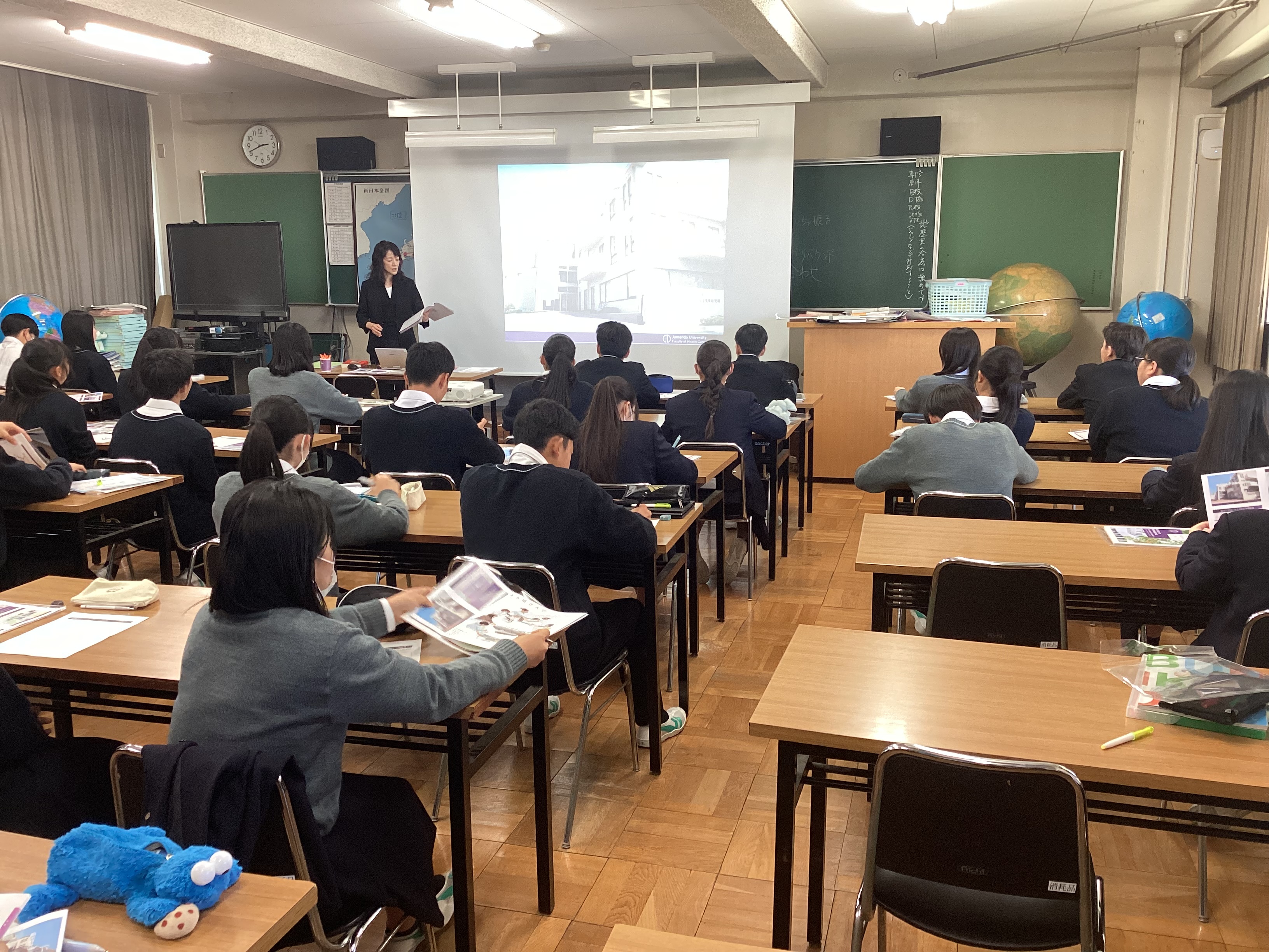 １年次大学説明会