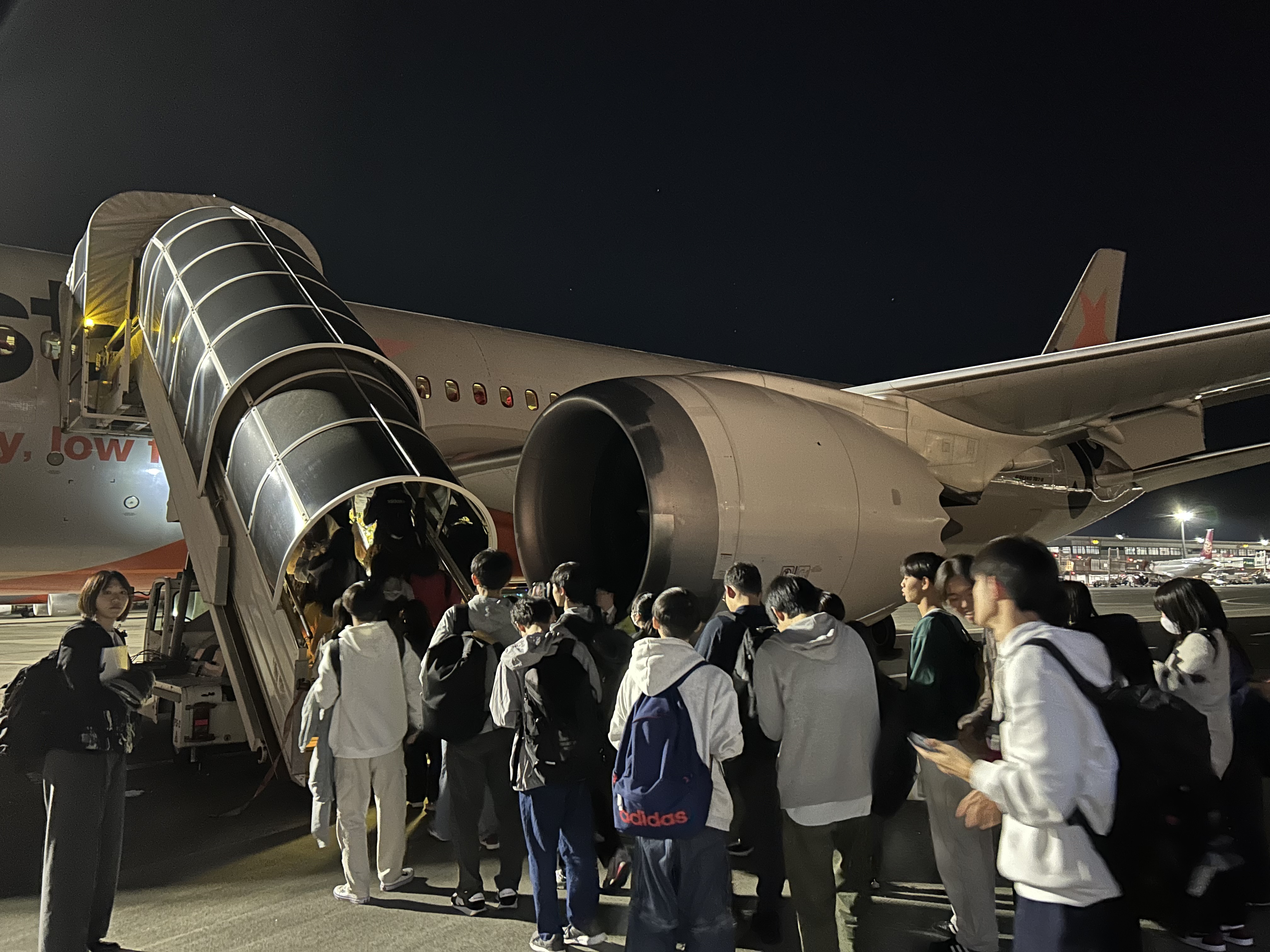２年次研修旅行Ａ団無事到着