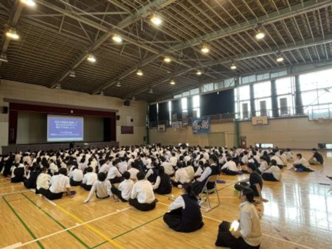 1年次  進路講演会実施