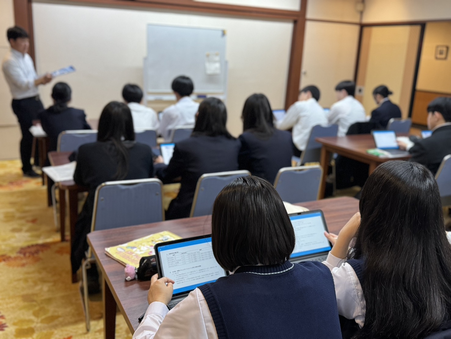 1年次校外HRの様子④